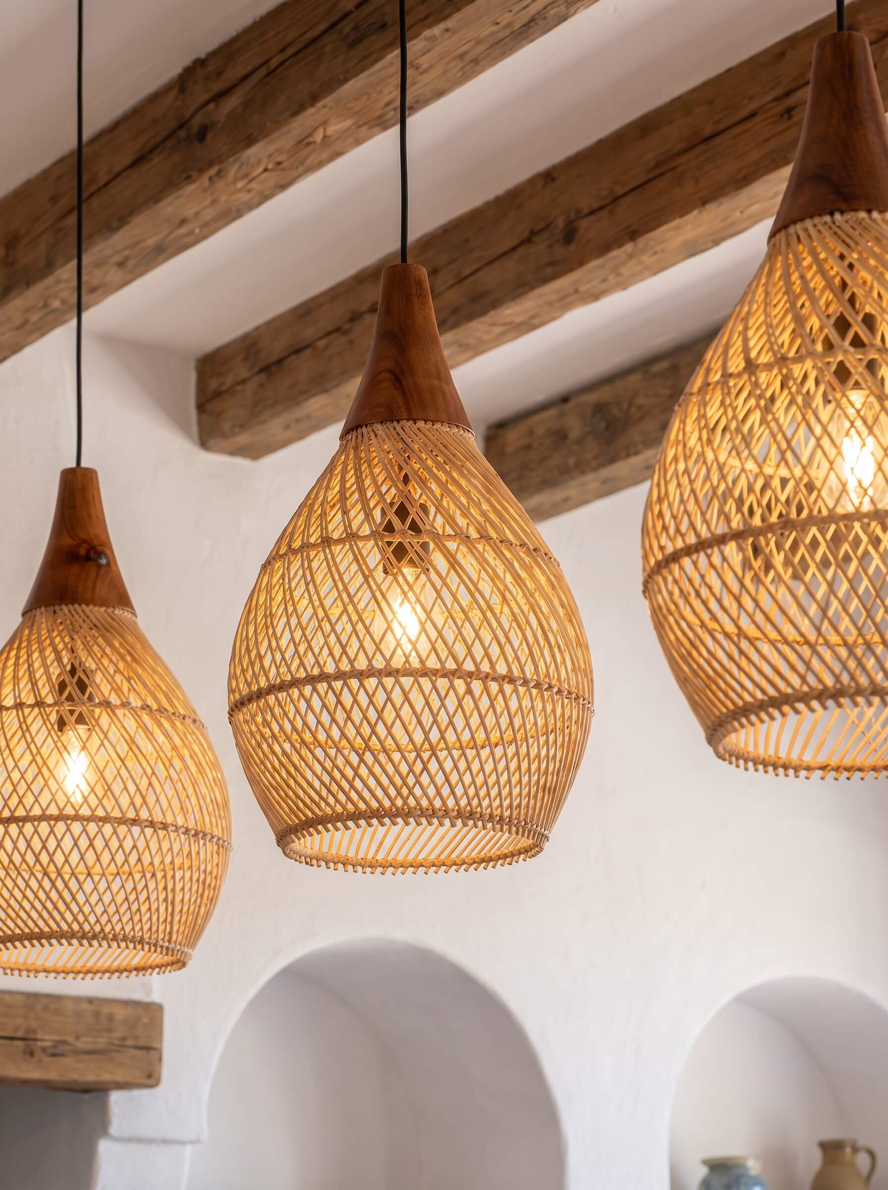 Damar Rattan/Wood Hanging Lamp