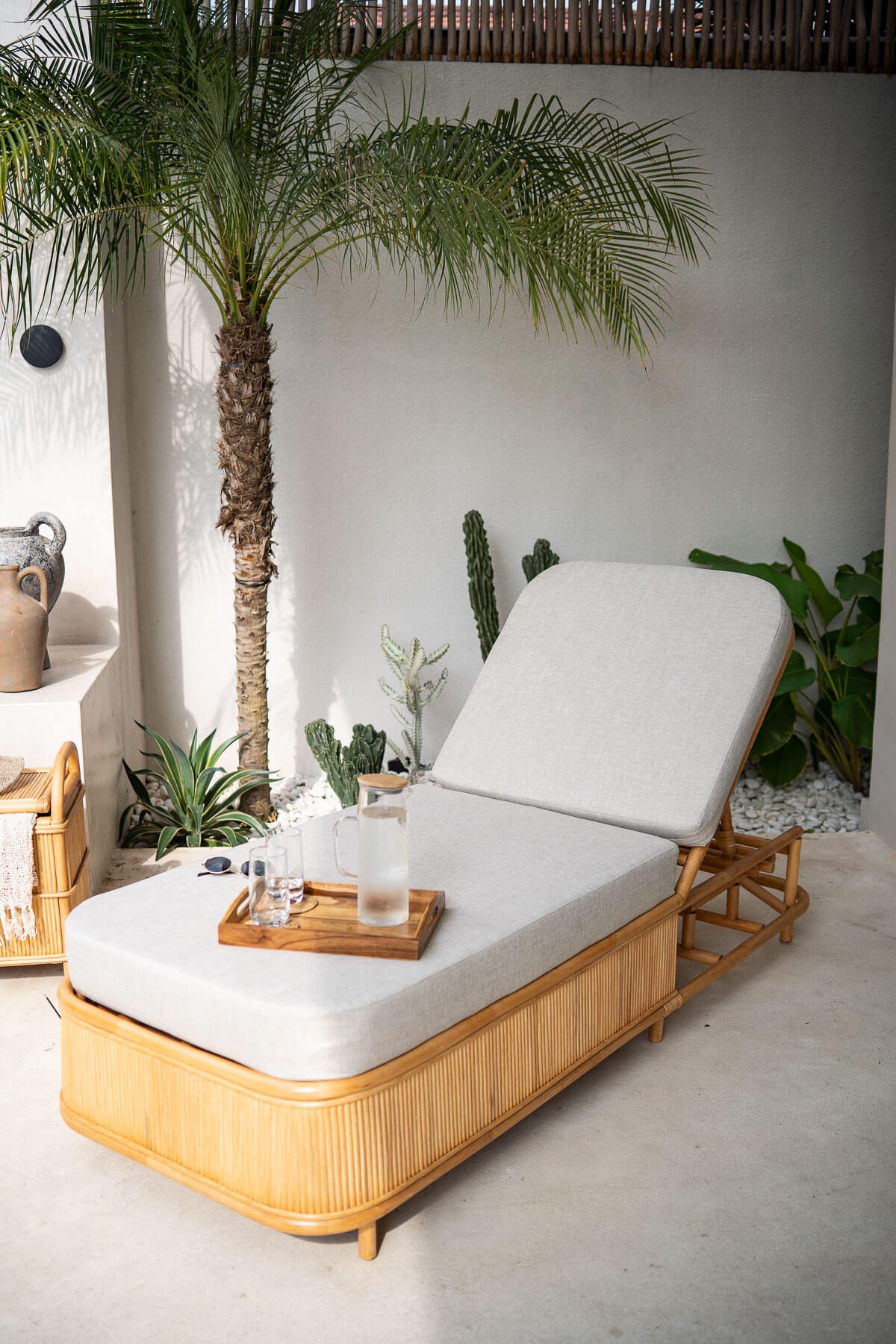 Rattan Outdoor Sun Lounger with Adjustable Backrest