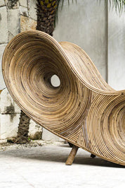 Brown rattan sun lounger - Tegal Robin ergonomic sunbed for poolside or garden, eco-friendly outdoor furniture