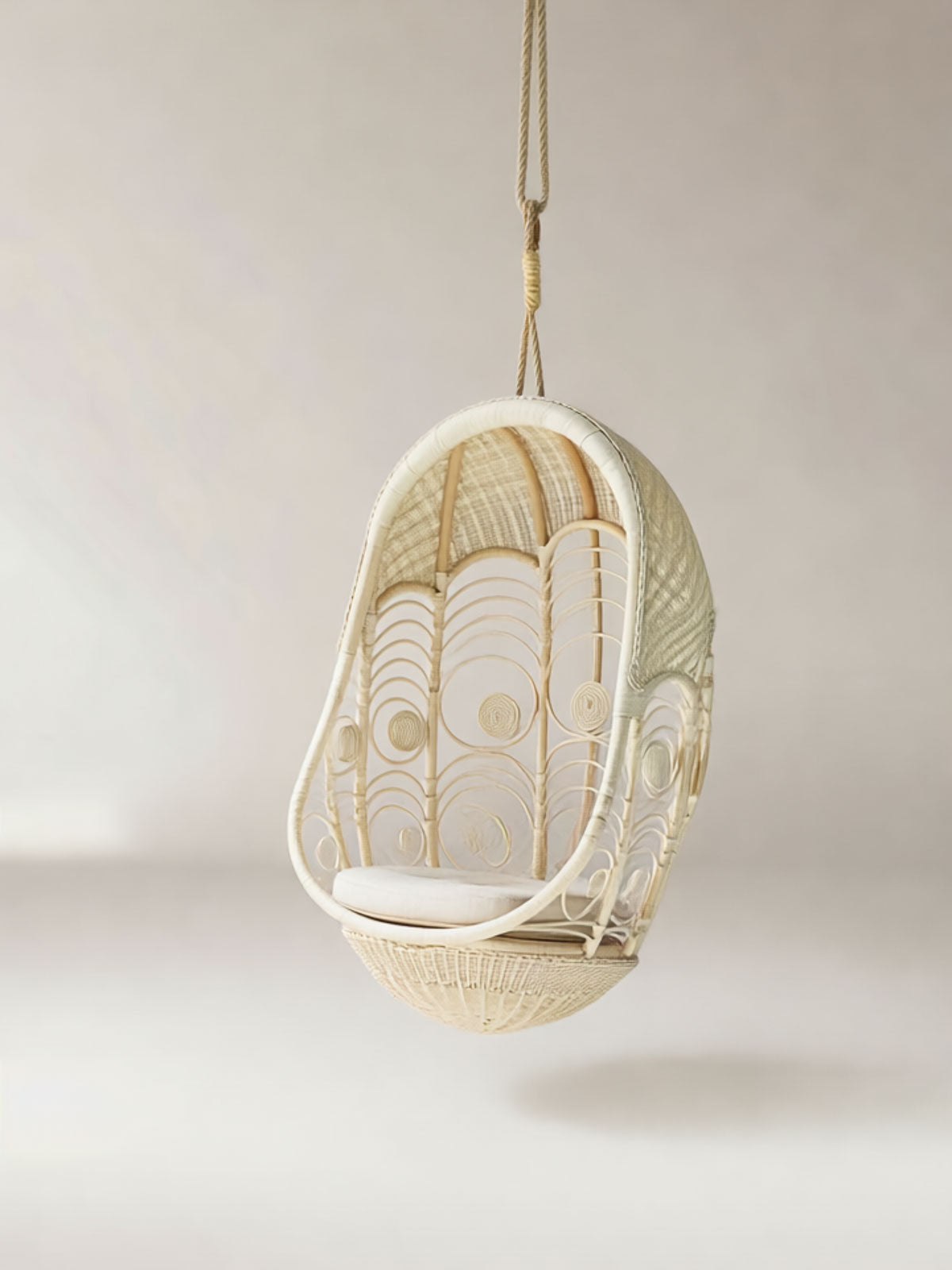 Finns Natural Hanging Swing Chair