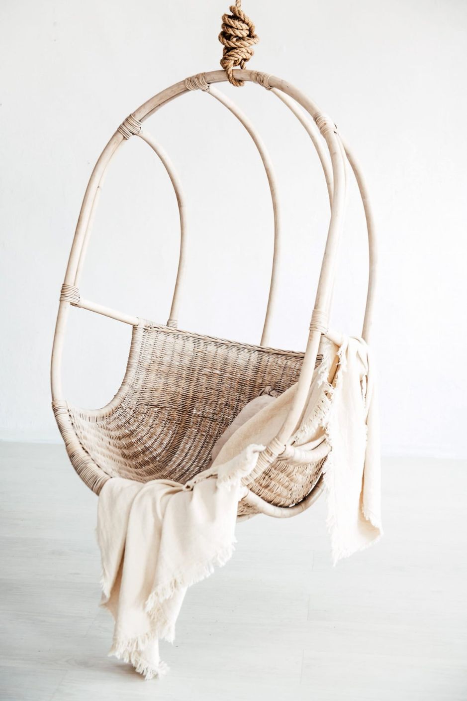 Koboo double handmade durable white rattan hanging chair for indoor living rooms, covered terraces, patios, balconies, and outdoor gardens