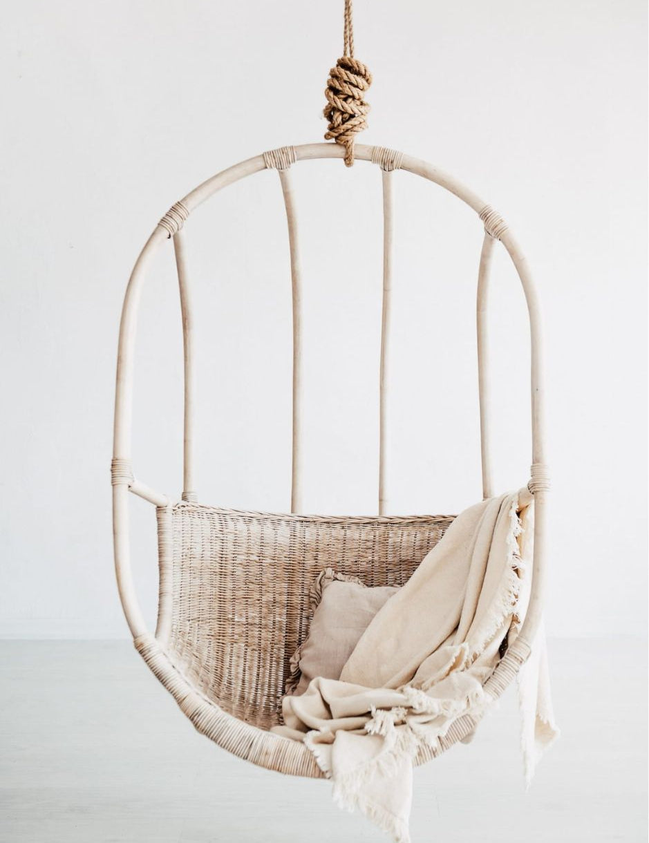 Koboo double handmade durable white rattan hanging chair for indoor living rooms, covered terraces, patios, balconies, and outdoor gardens