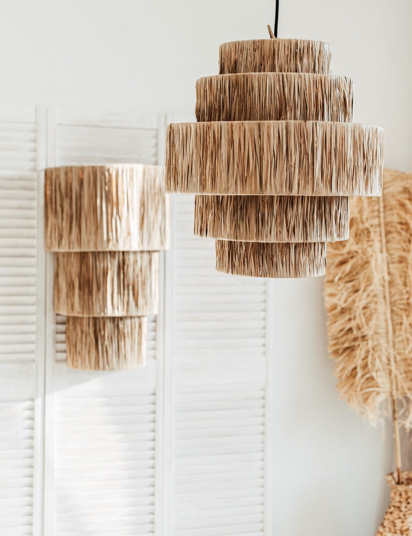 organic style seagrass lamp for modern interiors
