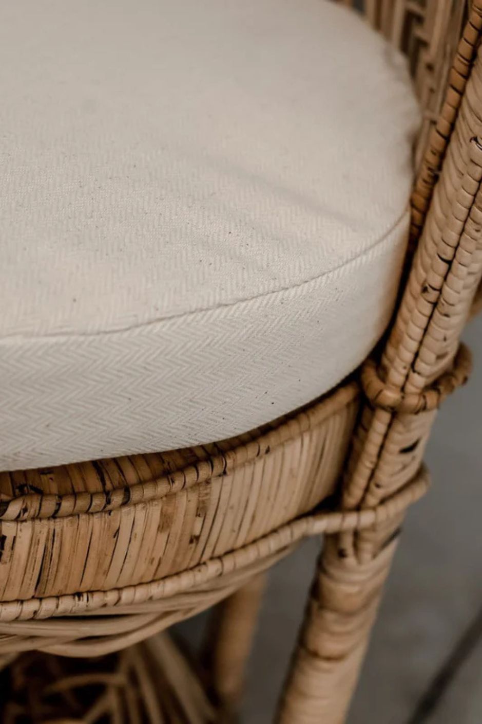 Peacock Rattan Large Relax Chair