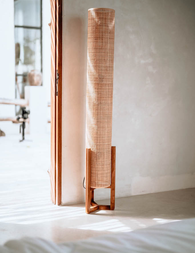 natural woven floor rattan lamp for living room lighting
