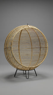 Wicker ROUND chair with metal legs 